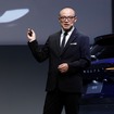 椿チーフデザイナー