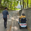 セニアカーを活用し、避難訓練を実施