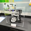 参考展示されていた、1輪駆動ユニット。インホイールモーターで各輪を個別に制御できる