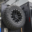 TOYO TIRES 「オープンカントリー M/T」を装着した水野浩聡さんのトライトン