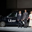向かって左からウーバージャパンの山中氏、大泉、恒松