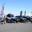ランクルを愛するカスタマイズパーツメーカーも多数出展