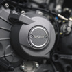ミドルクラス専用設計のV2エンジンを初めてモンスターに起用。Vツイン史上最軽量に仕上がる