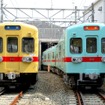 西鉄600形標準塗装（向かって左）とアイスグリーン復刻塗装