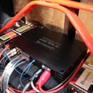 フロントスピーカーのドライブと調整機能を一手に引き受けるDSPアンプにはヘリックスのP-SIX DSP ULTIMATEを選んだ。