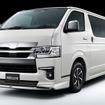 トヨタ・ハイエース用カスタマイズアイテム装着車