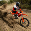 KTM 2027年型『XC/XC-F』シリーズ6モデルを発売