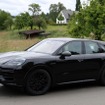 ポルシェ カイエン ターボ E-ハイブリッド 改良新型のプロトタイプ