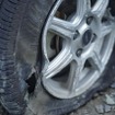真夏の高速道路走行、タイヤ「バースト」要注意！…愛車のタイヤ点検いつしましたか？　タイヤトラブルが増加