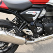 トライアンフ Thruxton 400（スラクストン400）
