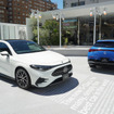メルセデスベンツ CLA 新型。写真右がEVの「with EQ Technology」