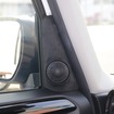 スピーカーには2ウェイセパレートモデルのPHD3.1Kitをチョイス。ツイーターはドアミラー裏にパネルをワンオフして取り付ける。