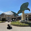 免許不要の近距離モビリティ「WHILL」を沖縄美ら海水族館に導入