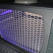 ハイエースで“もっと低音を！” パワードサブウーファーでは満足できず辿り着いた12インチの迫力［car audio newcomer］by custom & car Audio PARADA　前編