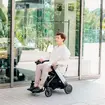 免許不要の近距離モビリティ「WHILL」