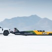 『ディフェンダー OCTA』が水素自動車の地上最高速世界記録654km/h達成を支援