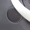 「パワーアンプ内蔵DSP」が組み込まれたオーディオカーの一例。