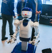 「日本には現場がある」ZEALSが準国産ヒューマノイド「D1」を開発　OS・AIモデルを垂直統合、AWSで学習データ基盤構築