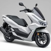 ホンダ PCX（パールスノーフレークホワイト）