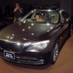 740i