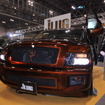 インフィニティ QX56「Pimp My QX」（J-LUG）