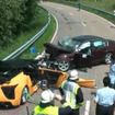 レクサスLFAとBMWの衝突事故映像（画像は動画ｊキャプチャー）