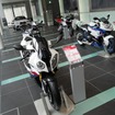 コンセプト6のほか、市販モデルも展示されている