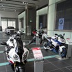 コンセプト6のほか、市販モデルも展示されている