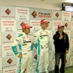 予選終了から2時間半後、やっとトップ3会見が成立。3位の平手が3本指を出すが、経緯が経緯なだけに、1-2のトムス勢は恒例の指立てをせず