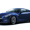 GT-R（R35）写真は18日に発表された2011年モデル