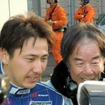 GT500レース2のポール獲得を喜ぶ、松田と星野一義インパル監督