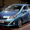 ヴィッツ新型(ターコイズマイカメタリック)