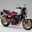 CB400 SUPER FOUR Special Edition（パールサンビームホワイト）