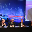 アカーソンCEOが15日、中国へ20以上の新型車を投入すると発表した