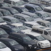財務省の発表した貿易統計速報で、4月の自動車輸出額が前年同月比67％減、台数で55.6％減となったことがわかった