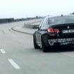 BMW M5 次期型、300km/hオーバーでコーヒーブレイク？［動画］