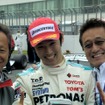 Fニッポン第2戦オートポリスで初優勝した中嶋一貴（中央）。
