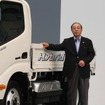 日野白井社長