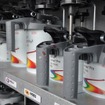 デュポンの次世代水性塗料、クロマックスプロを使用する岩手スバル自動車