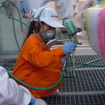 ホンダボディサービス栃木での塗装体験・工場見学のようす