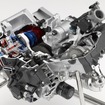 ホンダの2輪向け新開発700ccエンジン （写真：第二世代デュアル・クラッチ・トランスミッションとの組み合わせ）