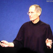 米国の「iPad 2」プレスイベントに登場したスティーブ・ジョブズ氏 米国の「iPad 2」プレスイベントに登場したスティーブ・ジョブズ氏