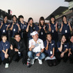 小林可夢偉選手が、福島の少女合唱団「MJCアンサンブル」を招待、決勝前に国歌斉唱を行った。