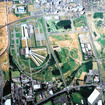 つくばエクスプレスが通ったころの日本自動車研究所。写真上部を横切る線路がつくばエクスプレスだ