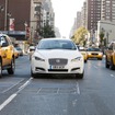 7日、4500km先のロサンゼルスを目指してニューヨークを出発したジャガーXFのディーゼルエンジン搭載車
