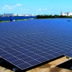 太陽光発電の例（写真：川崎市臨海部に建設された「扇島太陽光発電所」）