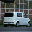 日産キューブにコンランとのコラボレーションによる限定車