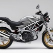 ホンダ VTR（デジタルシルバーメタリック）