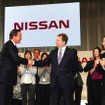 キャメロン首相日産本社訪問（4月10日）
