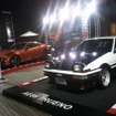 トヨタ86とオリジナルのAE86藤原とうふ店仕様